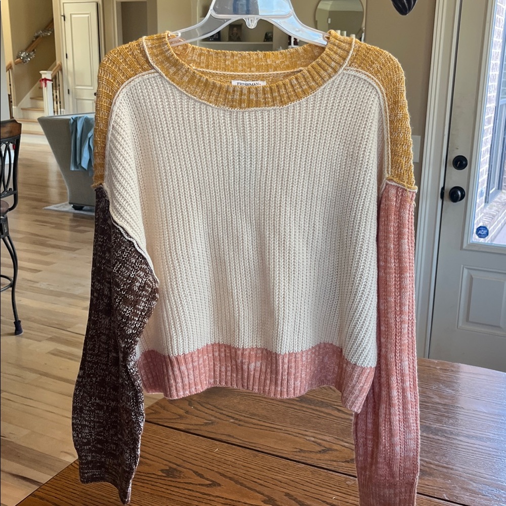 Cozy Cropped Sweater Freshman Acrylic Knit Crochet Gold Beige Brown